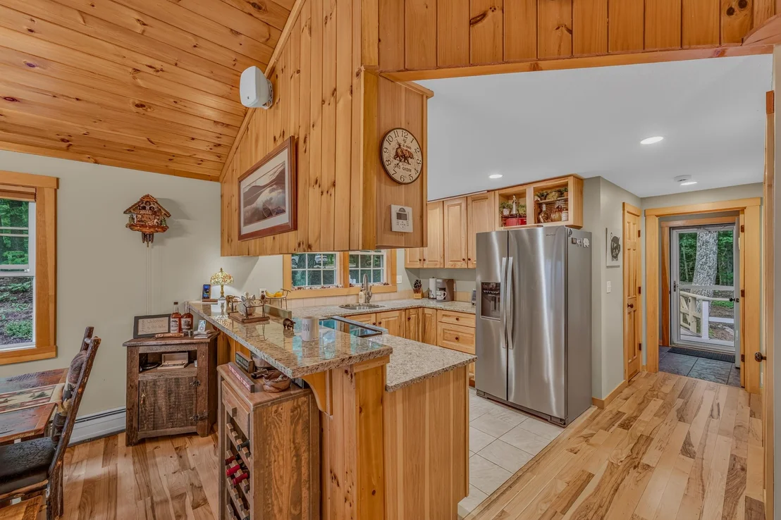 Photo of 32 Stoney Brook