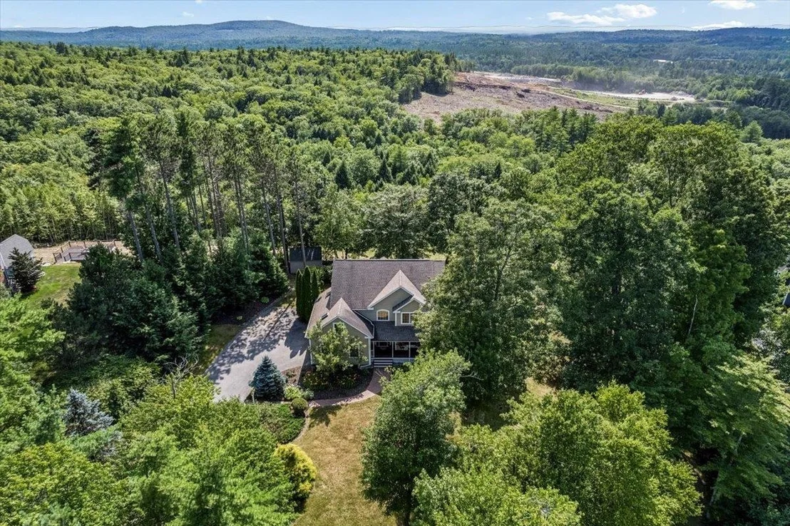 Photo of 37 Clearview