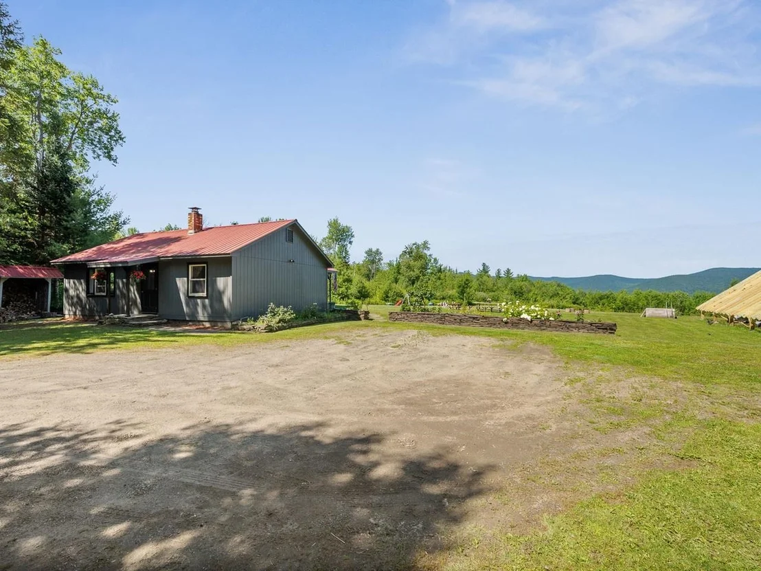 Photo of 1290 Beaver Meadow