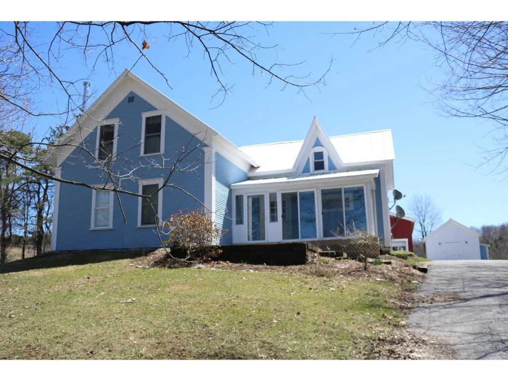 Photo of 4900 Lake