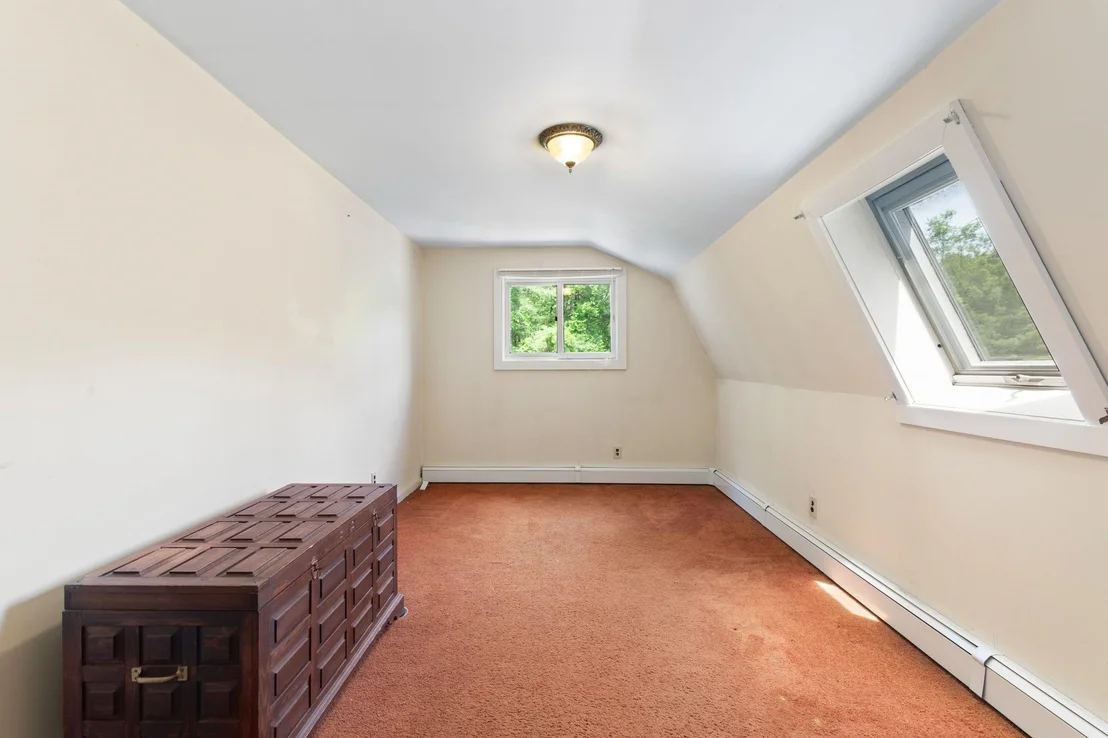 Photo of 3333 West River