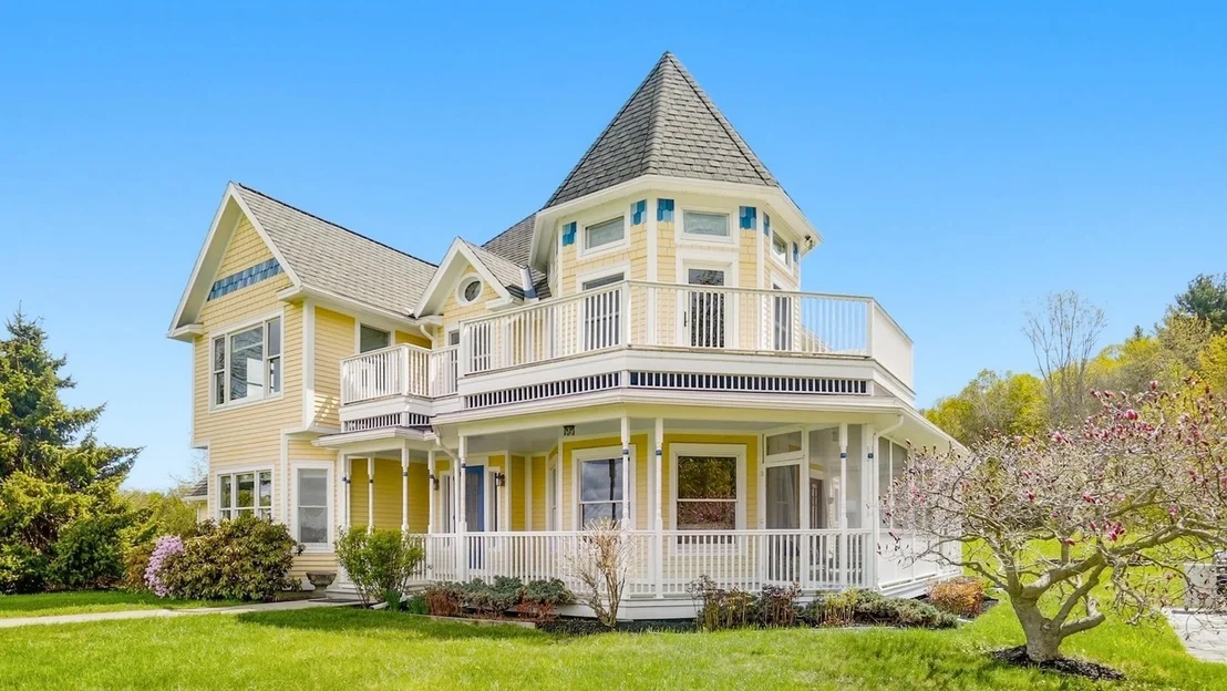 Photo of 302 Ledge Hill