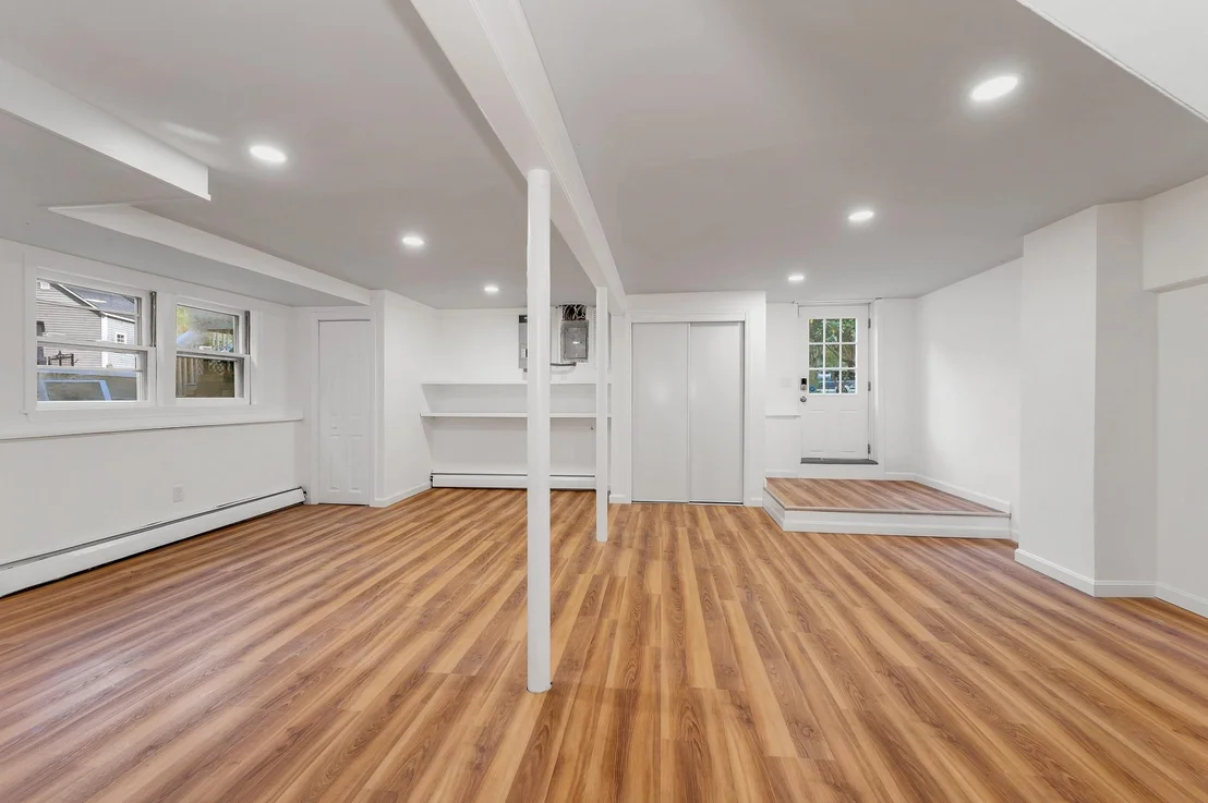 Photo of 172 Warner Hill