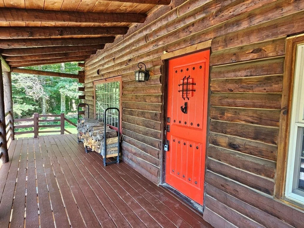 Photo of 423 Old Walpole