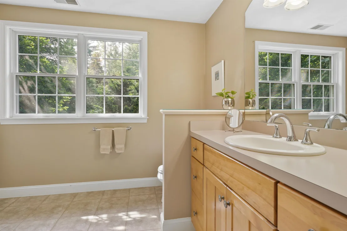 Photo of 221 Piscassic