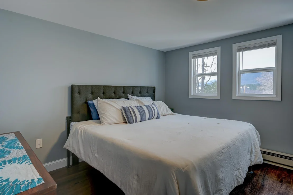 Photo of 8 Champney
