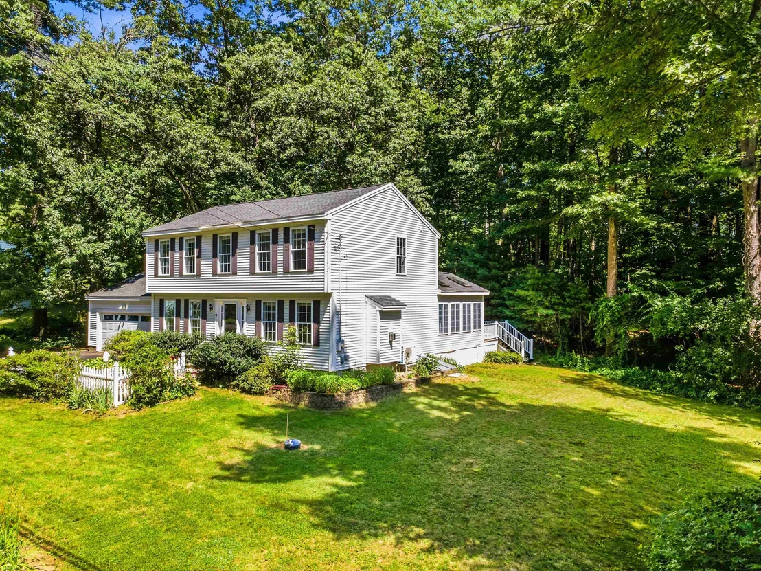 Photo of 14 Davis
