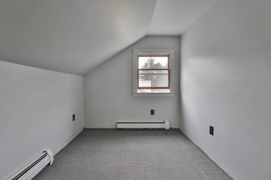 Photo of 10 N Mason