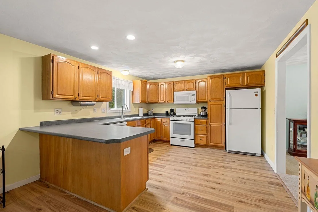 Photo of 496 Loudon