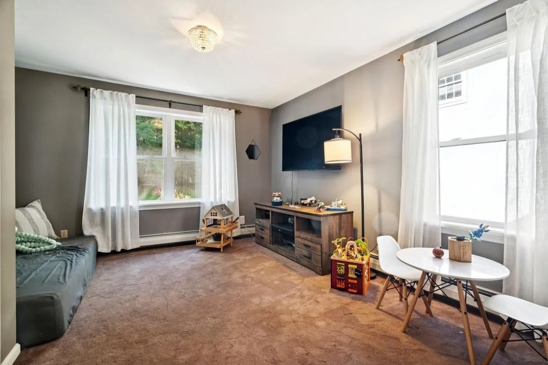 Photo of 118 Whitcher