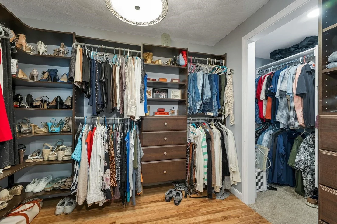 Photo of 40 Sheldon