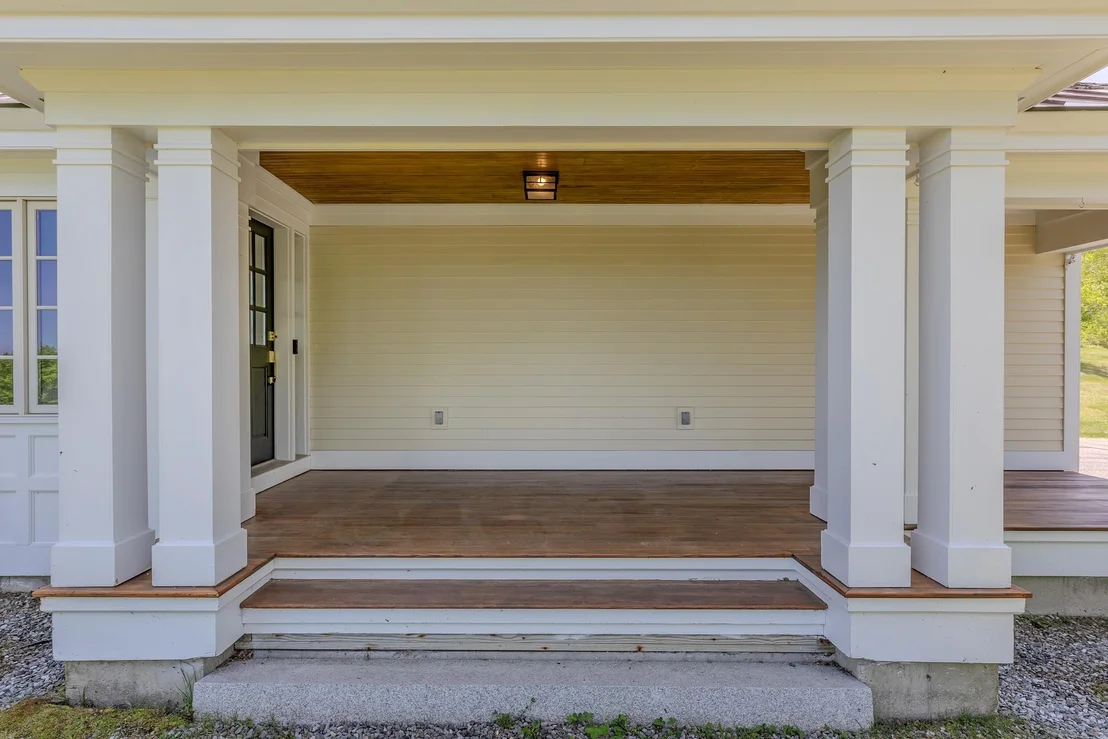 Photo of 1702 North Puckerbrush