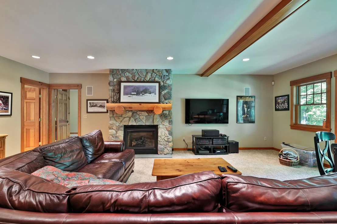 Photo of 22 Mountainside