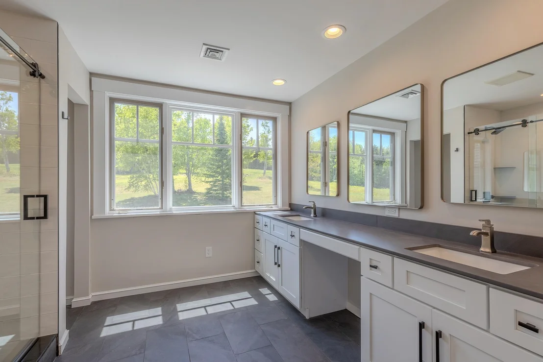 Photo of 1702 North Puckerbrush