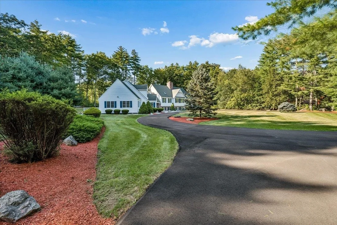 Photo of 32 Thornton Ferry Road II