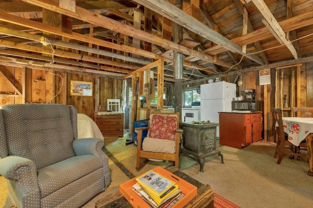 Photo of 32 Johnson Brook