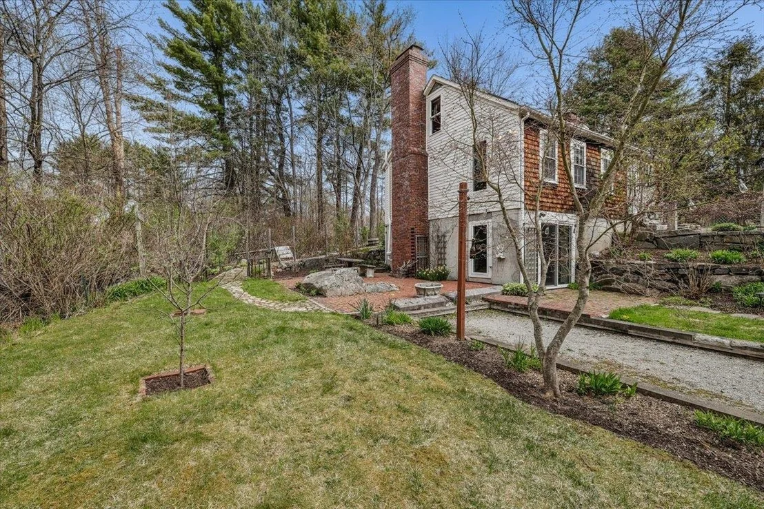 Photo of 2 Mack Hill