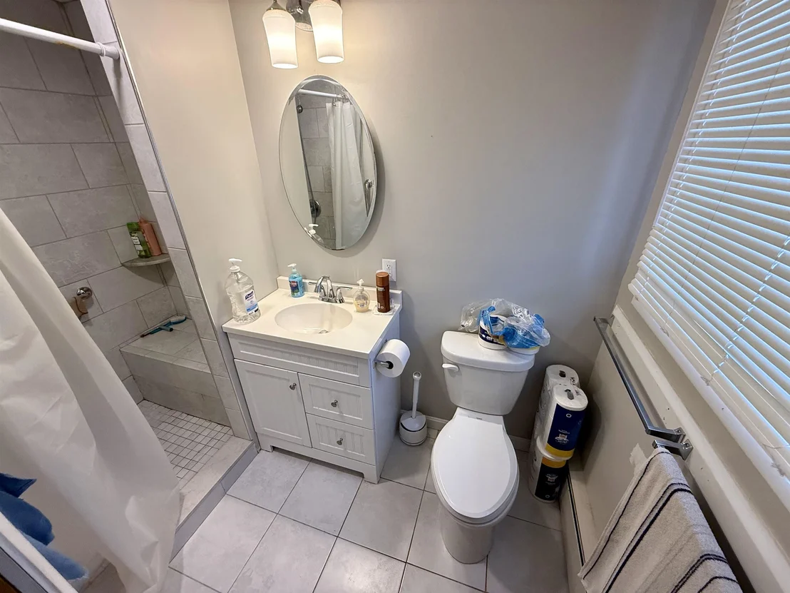 Photo of 21 Roycraft