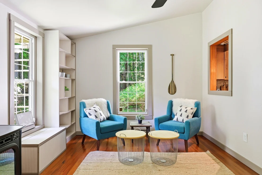 Photo of 110 Podunk