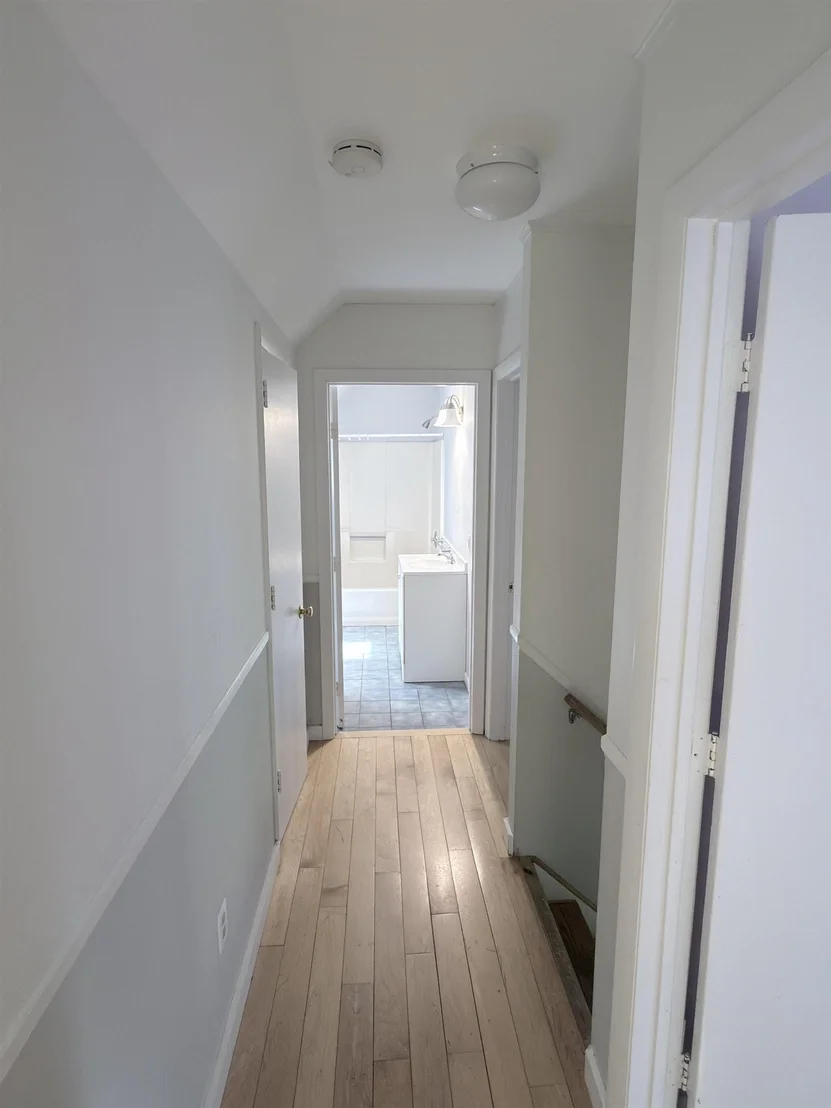 Photo of 699 Glenbrook