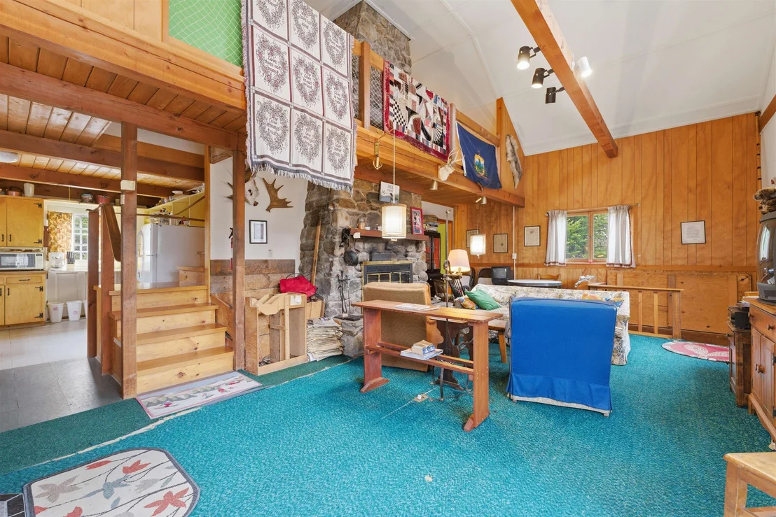 Photo of 2936 Hapgood Pond