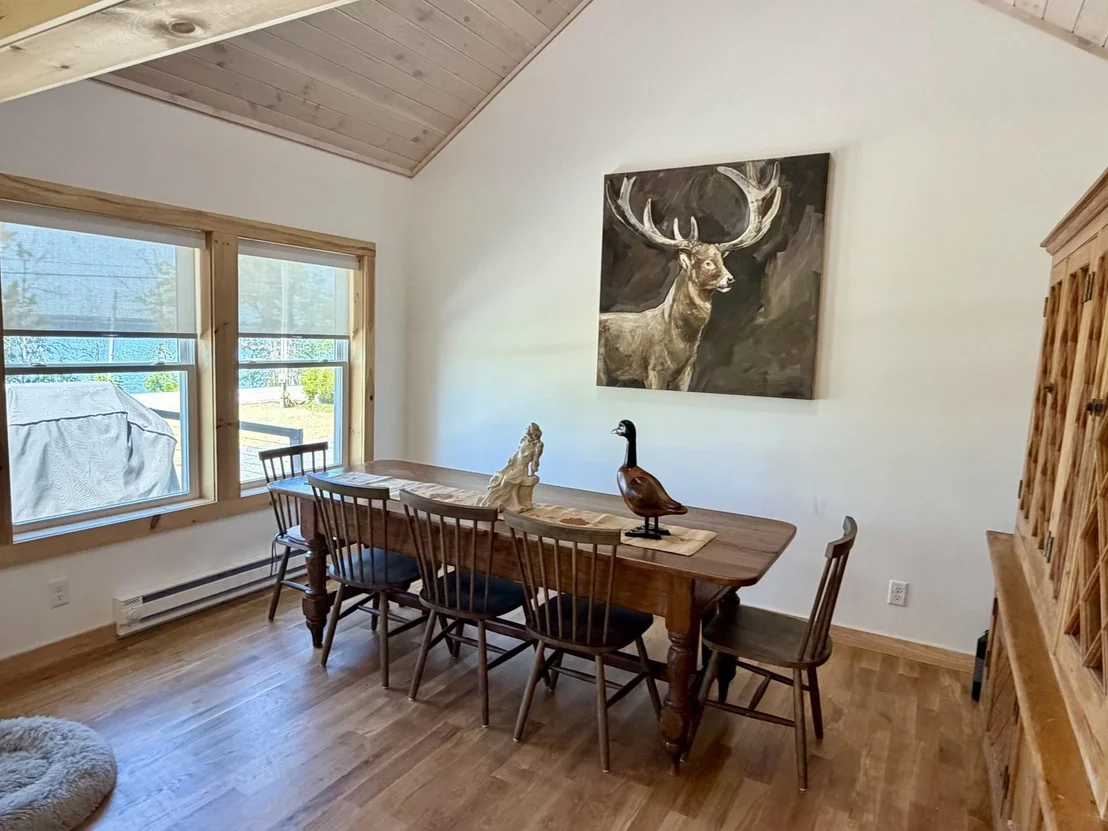 Photo of 3953 West Shore