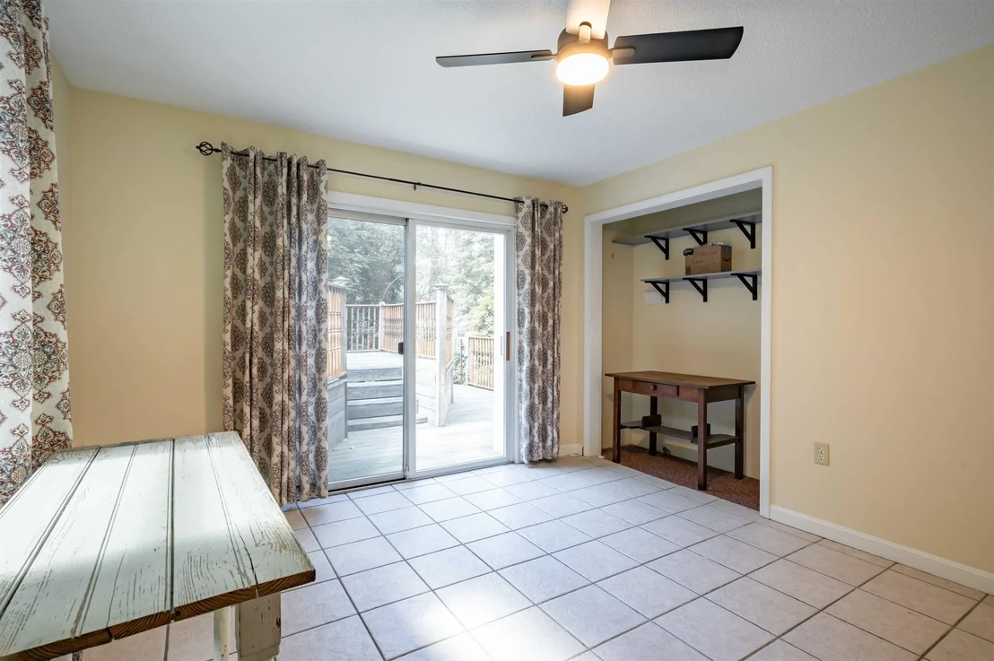 Photo of 22 Roblin