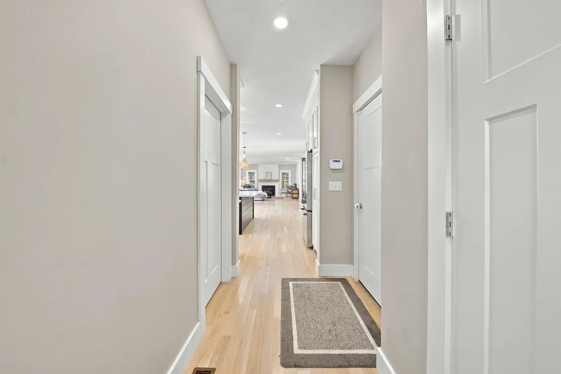 Photo of 141 Londonderry