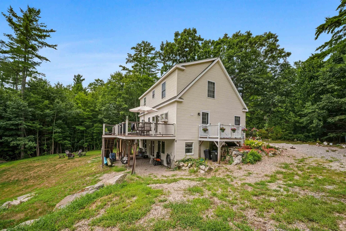 Photo of 39 Beach Pond