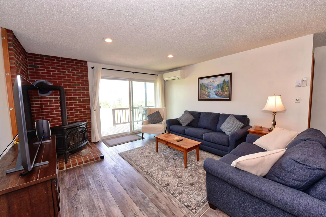Photo of Unit J82 at J82 Eagle Ridge Condo