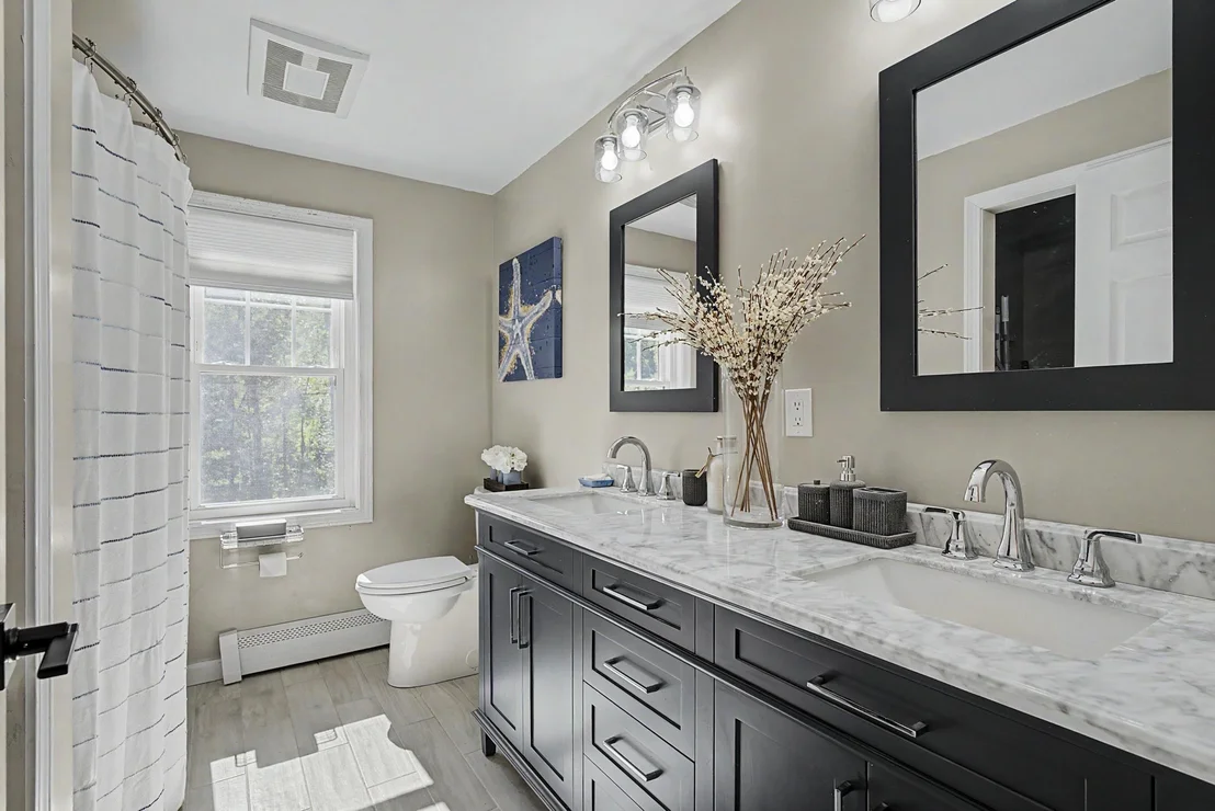 Photo of 8 Sandy Brook