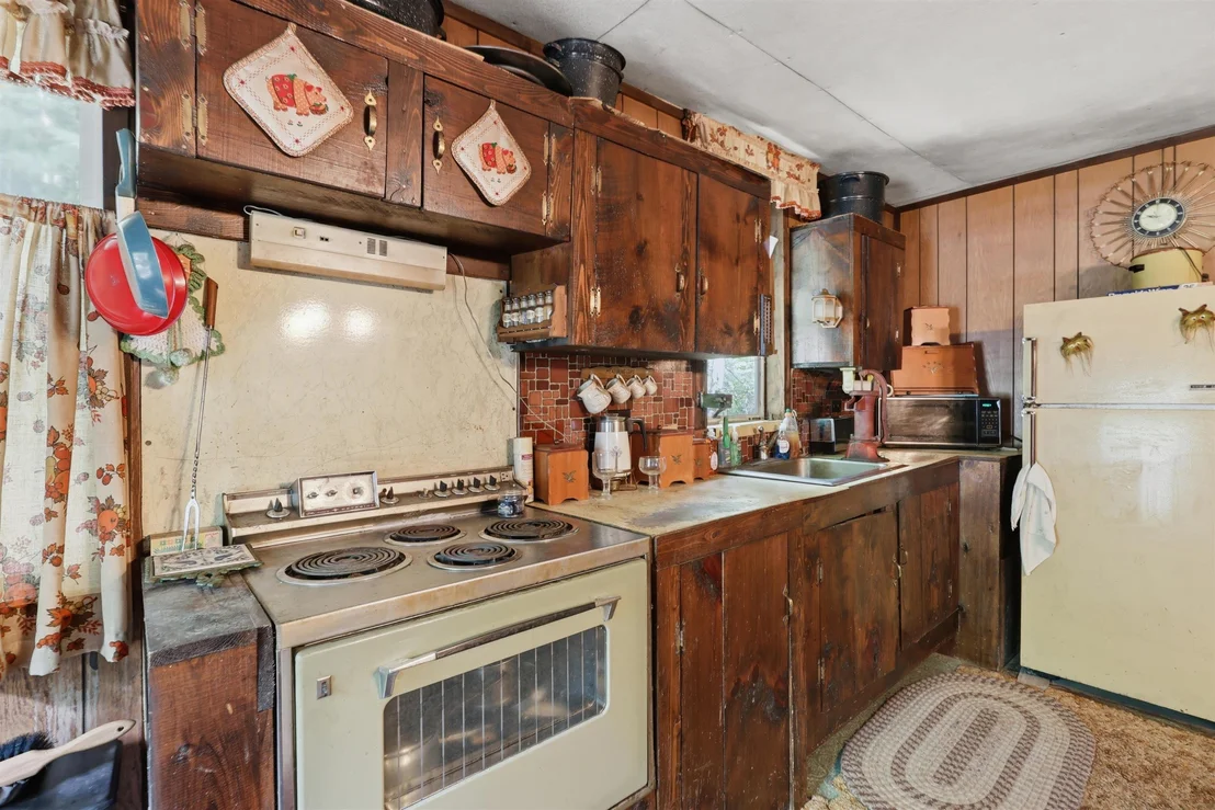 Photo of 74 Stoddard Beach