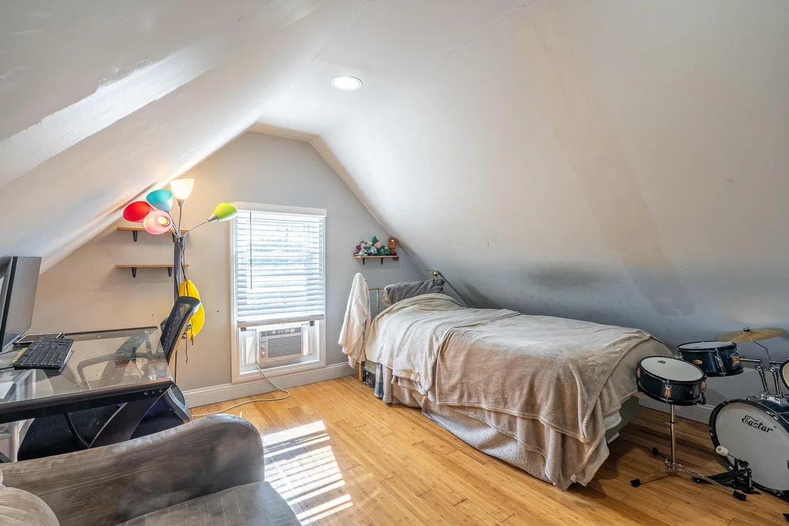 Photo of Unit A at 142A Broadway