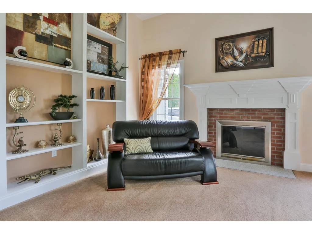 Photo of 357 N Amherst