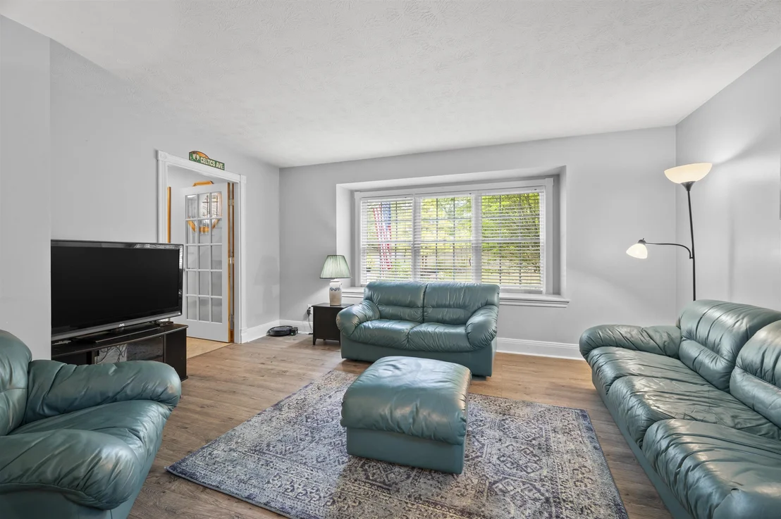 Photo of 19 Highland