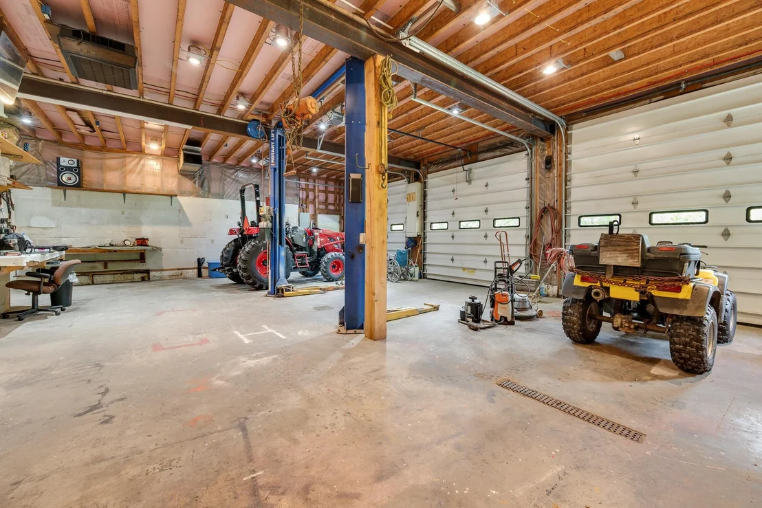 Photo of 1012 Hallstrom