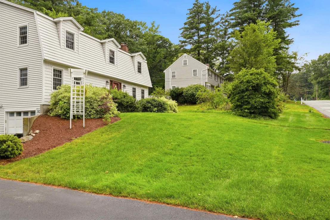 Photo of 9 Whitman