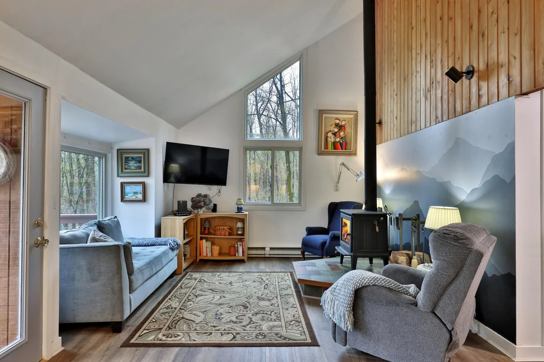 Photo of 30 Ridge