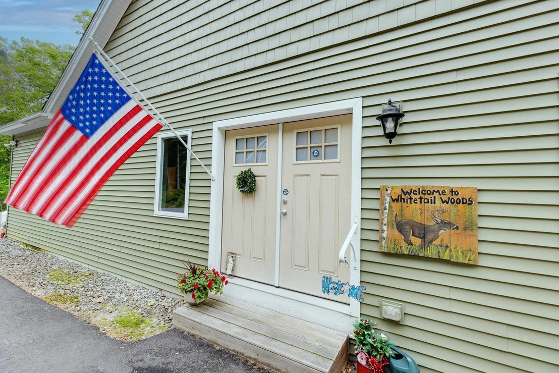 Photo of 11 Sebec
