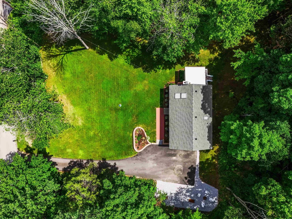 Photo of 20 Hawkview