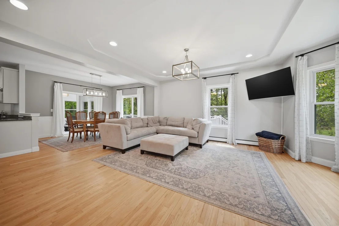 Photo of 7 Stony Point