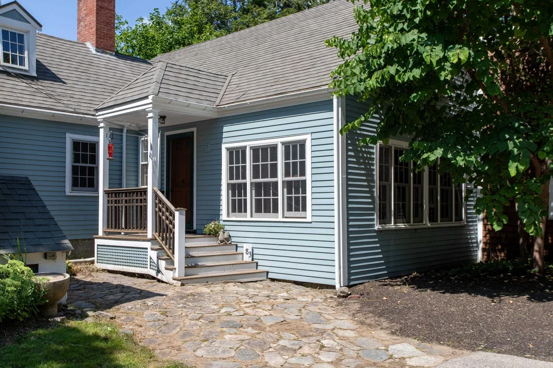 Photo of 83 Walnut