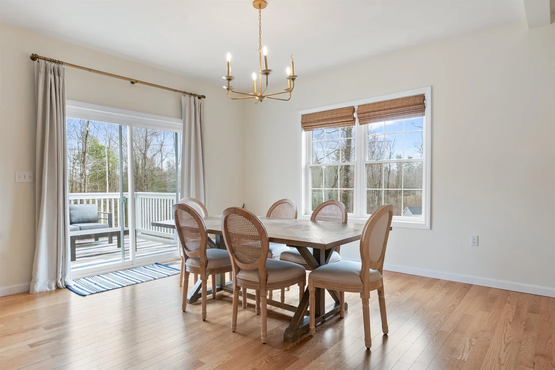 Photo of 303 Derry
