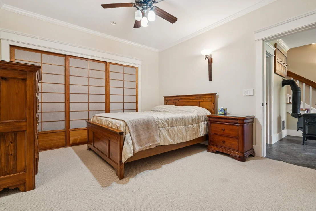 Photo of 12 Lakeview