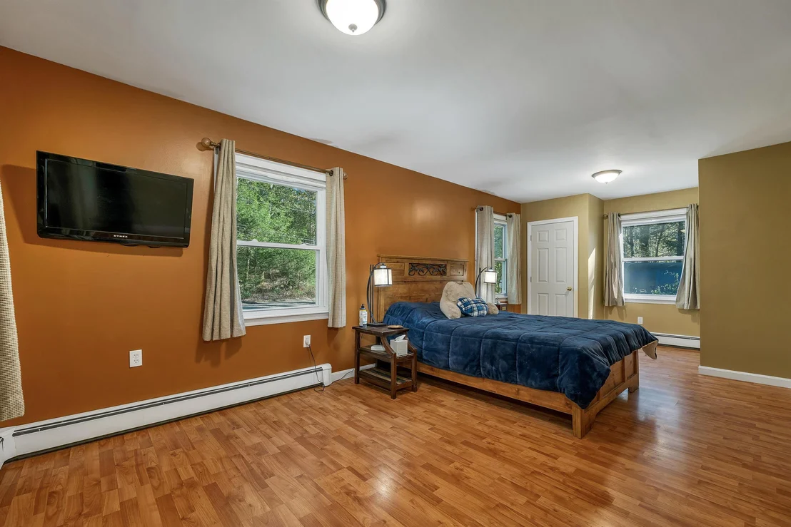 Photo of 166 Red Gate