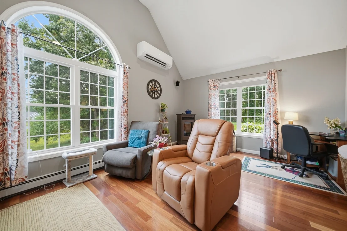 Photo of 17 Laurel