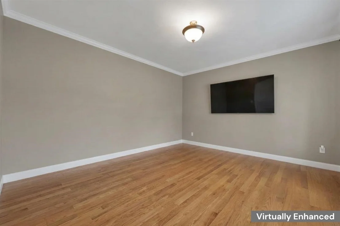 Photo of 26 Lamplighter