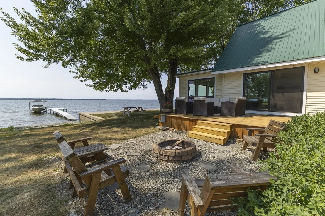 Photo of 502 Duck Point