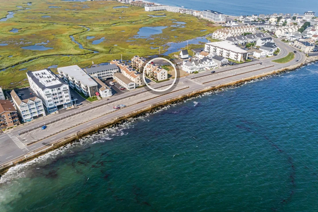 Photo of Unit B7 at 463 Ocean