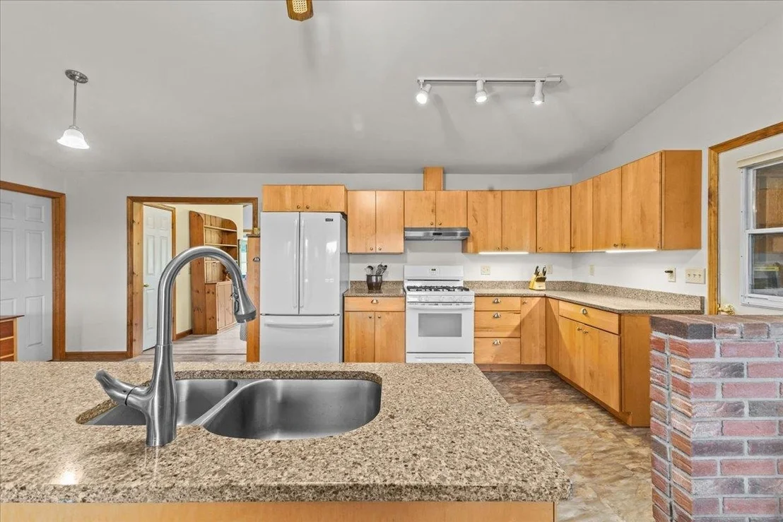 Photo of 4214 East Sheldon